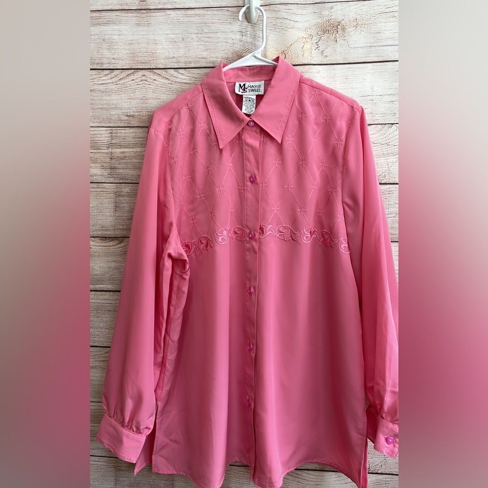 VINTAGE MAGGIE SWEET EMBROIDERED BLOUSE IN PINK‎